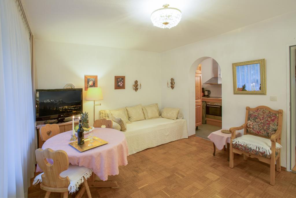 Ferienwohnung Landhaus Alpenblick Garmisch-Partenkirchen Exterior foto