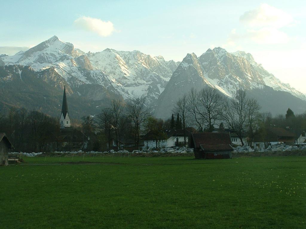 Ferienwohnung Landhaus Alpenblick Garmisch-Partenkirchen Exterior foto