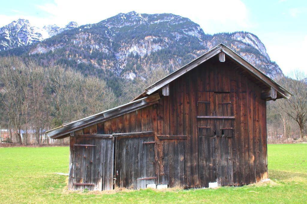 Ferienwohnung Landhaus Alpenblick Garmisch-Partenkirchen Zimmer foto